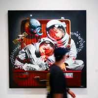 ไปดูนิทรรศการ Retro Futuristic Art แบบล้ำๆ กัน