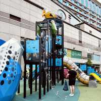 **Moko Park in Mong Kok: A Hidden Urban Oasis**