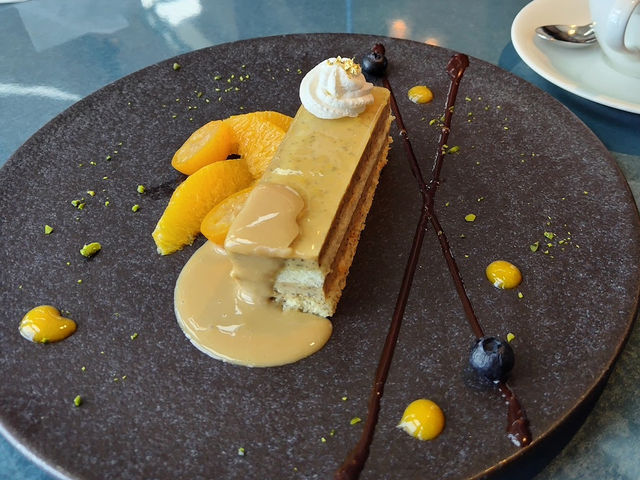 ร้านอาหารใน USJ : Lombard's Landing