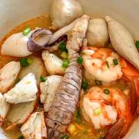 พามาทานบะหมี่ ชื่อดังในจังหวัดตราด 