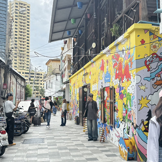 รีวิวพาเพื่อนต่างชาติเที่ยวในกรุงเทพ ! 🚆