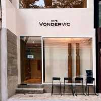 Cafe Vondervic