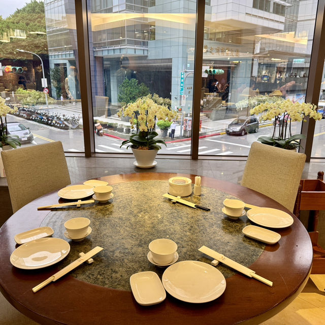 物美價廉的欣葉台菜創始店