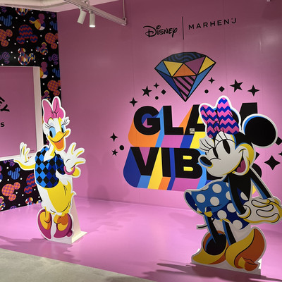 【MARHEN.J】ディズニー シャロンバッグ★コラボバッグ ディズニーコラボ商品！@韓国聖水 MARHEN.J X Disney | Trip.com