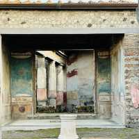 Pompeii resurgence as a bustling city once again