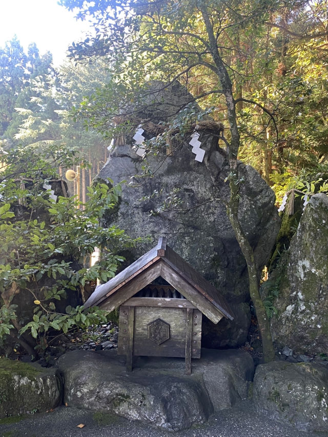 【石川観光】神聖な山岳信仰の地「白山比咩神社」⛩️