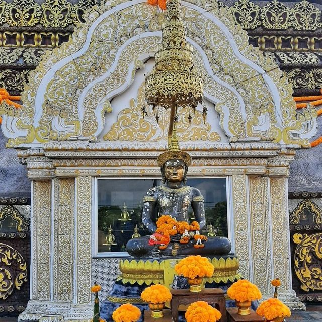 พระพุทธมหาธรรมราชาจำลององค์ใหญ่ที่สุดในโลก
