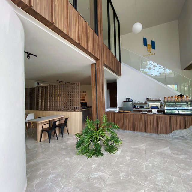 UHome คาเฟ่สไตล์โฮมออฟฟิศ