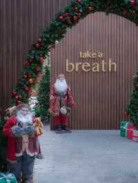 พิกัดคาเฟ่ธีมคริสต์มาส🎄🎅🏻 Take a Breath café