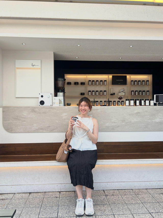Ignis - คาเฟ่มินิมอลน่ารัก Kamakura