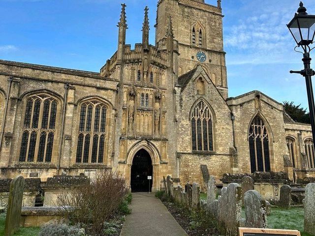A Picturesque Escape into England's Idyllic Countryside