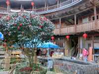 福建土樓-僑福樓，專出博士的客家土樓聚落