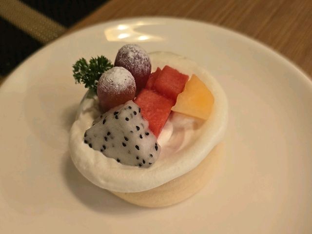 Baiyoke Sky Crystal Grill