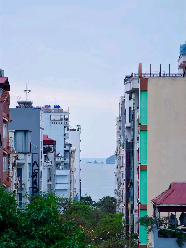 Explore the Mystical Beauty of Ha Long Bay