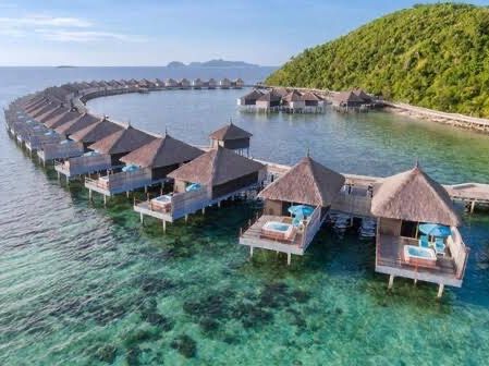 Come and visit in the Beautiful Island in the Philippines in Lakawon Island.