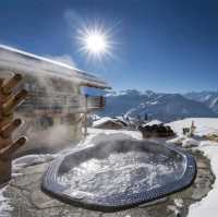 🏔️ The Awesome Beauty of Skiing in Verbier: A Dream Alpine Escape 🎿❄️