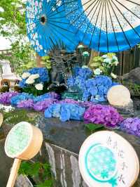 花手水と切り絵御朱印が有名な寺院