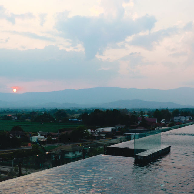LIVIST SKY ROOFTOP 