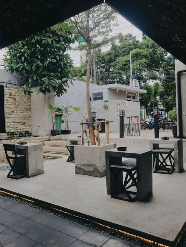 DOUBLE V COFFEE & EATERY