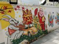 พาชม สตรีทอาร์ท ตรอกศาลเจ้าโรงเกือก ตลาดน้อย