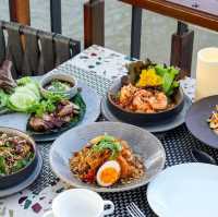 ณ ทรีธารา - Na Tree Tara