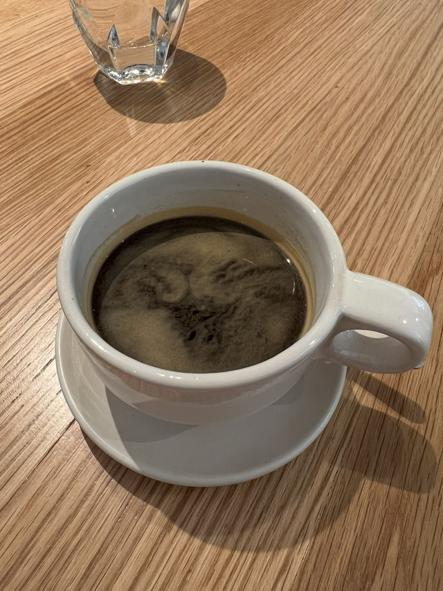  Homeground Coffee Roaster ☕️ ร้านกาแฟที่ห้ามพลาด