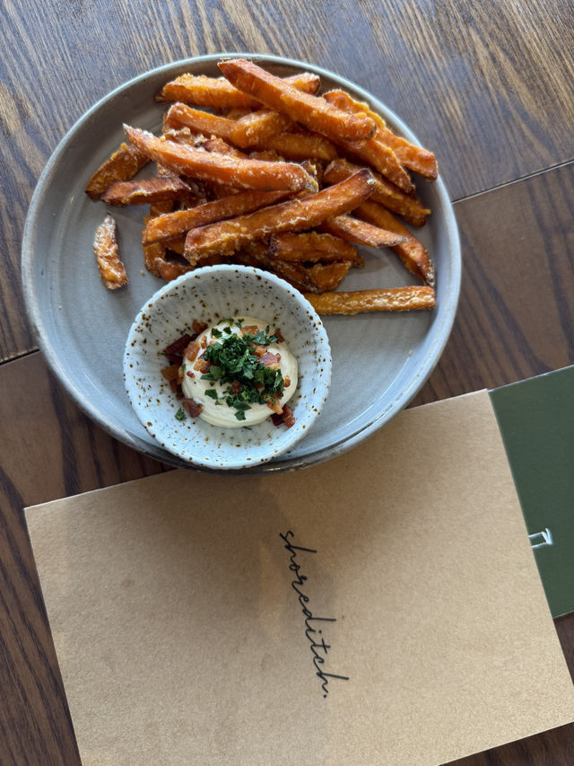 Shoreditch bangkok ร้านเล็กแต่อร่อยมากมาย