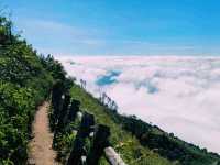 泰國清邁著名茵他農國家公園景點：Kew Mae Pan Viewpoint，美麗的雲海，適合休閒徒步打卡拍照📸