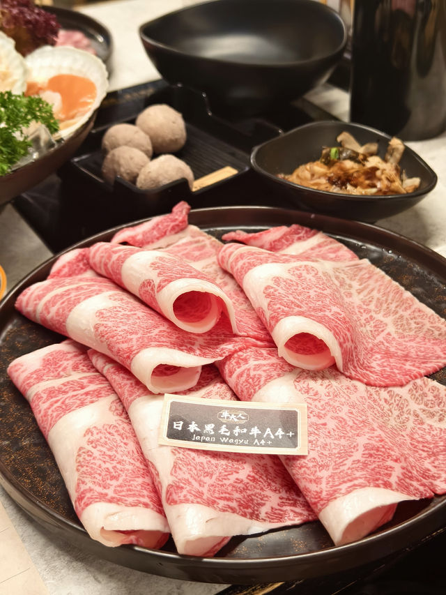 牛大人期間限定黑與白的盛宴