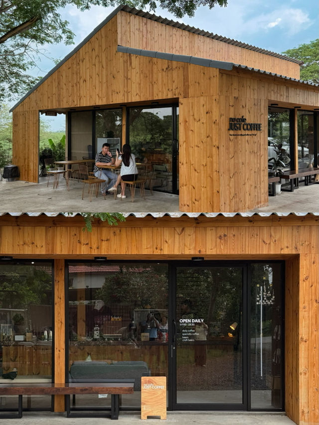 No Café Just Coffee อยุธยา บรรยากาศชิลล์ๆฟลีเขาใหญ่