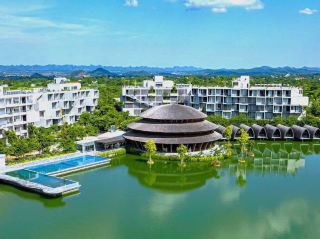 Vedana resort 