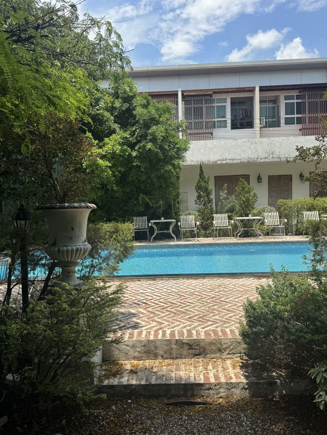 คาเฟ่ลับกลางสวนเขียว Slole Cafe & Garden โชคชัย4