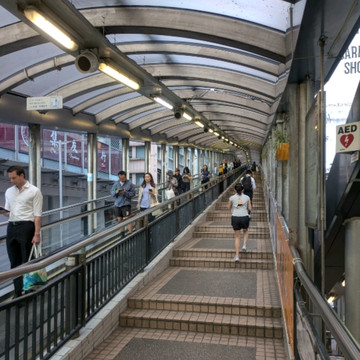 香港中環エスカレーター2026最新攻略！運行時間と行き方＆周辺グルメ徹底解説