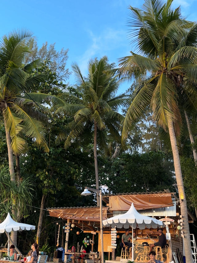มัดรวมคาเฟ่บนเกาะจำ ที่คุณต้องแวะไป