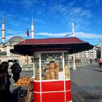 ต่อเครื่อง Istanbul ✈️ แวะเดินเล่นย่าน Taksim 🇹🇷