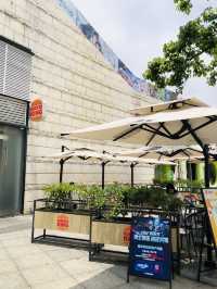 很寫意很舒適的一間快餐店