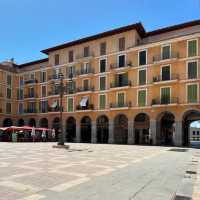 🌴 Weekend Escape to Palma de Mallorca: Sun, Sea & Spanish Charm