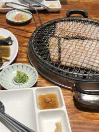 부산 광안리에서 반드시 먹어야 할 한 끼! 초필살돼지구이