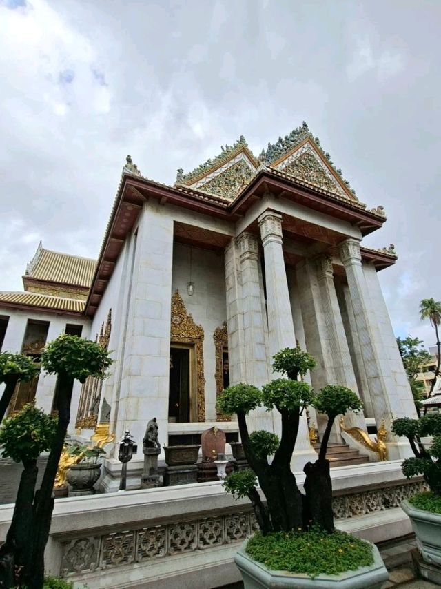  วัดชนะสงครามและวัดบวรนิเวศ✨️