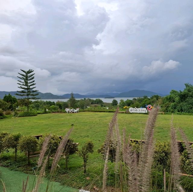 บ้านฟาร์มรัก​ แก่งกระจาน