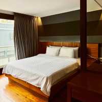 LUXX Langsuan Hotel