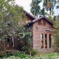 🪵คาเฟ่บ้านไม้ในสวนที่ระยอง