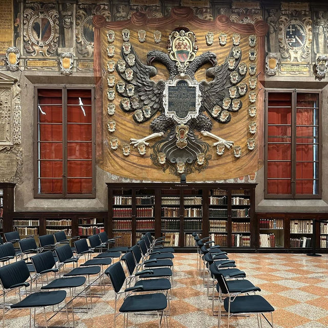 🏛️ *"A Scholar's Retreat: Time-Traveling Through Bologna's Archiginnasio"* ✒️📚
