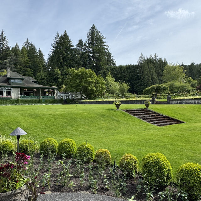 夏天必去的Butchart Garden