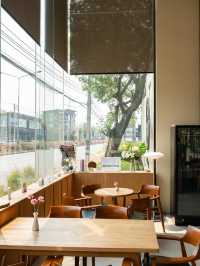 So Into by Takarkad Cafe 🍜