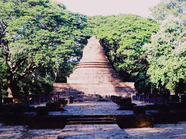 วัดมหาธาตุ อุทยานเมืองเก่าพิจิตร