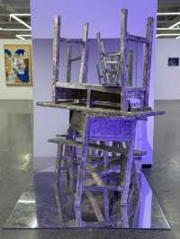 Modern arts amidst restless nightlife