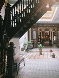 Living History on a Budget – A Visit to the Baba & Nyonya Heritage Museum, Melaka