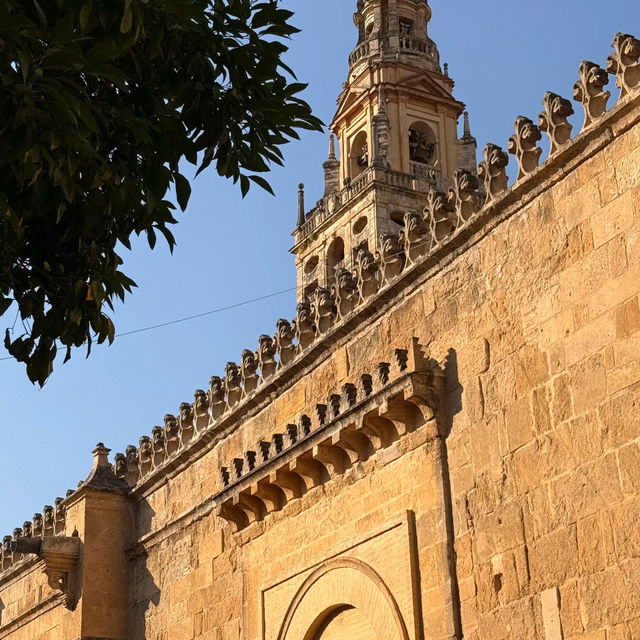 Drawn by a Bridge: Unveiling Cordoba's Moorish Legacy! 🌉🇪🇸
