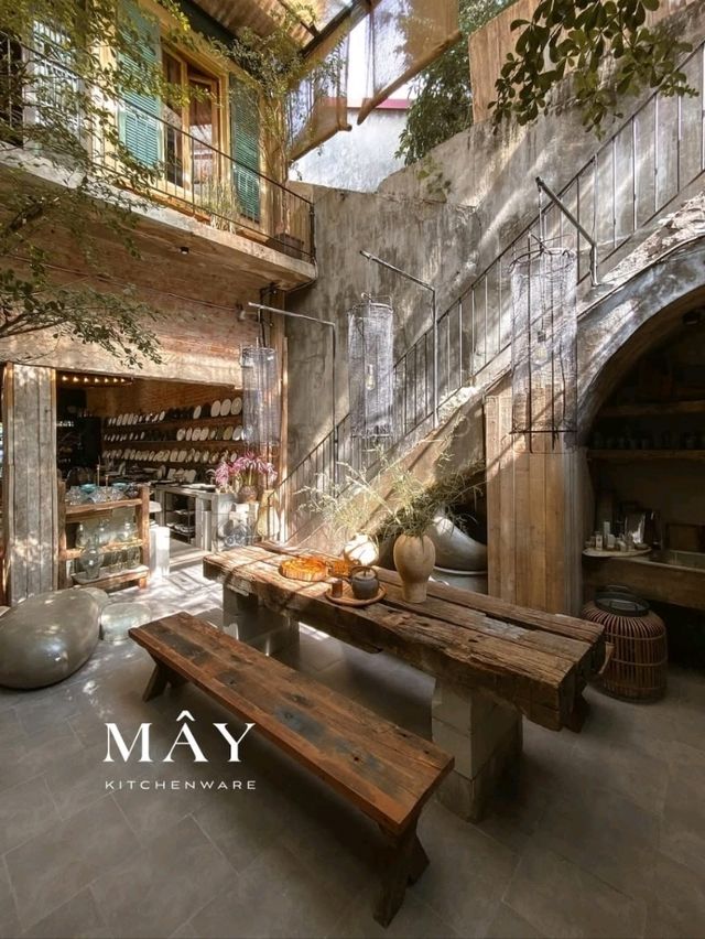 May Kitchenware & Coffee Shop